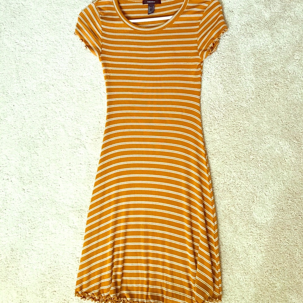 FOREVER 21 BURNT ORANGE STRIPED SHIRT DRESS!! 🤍